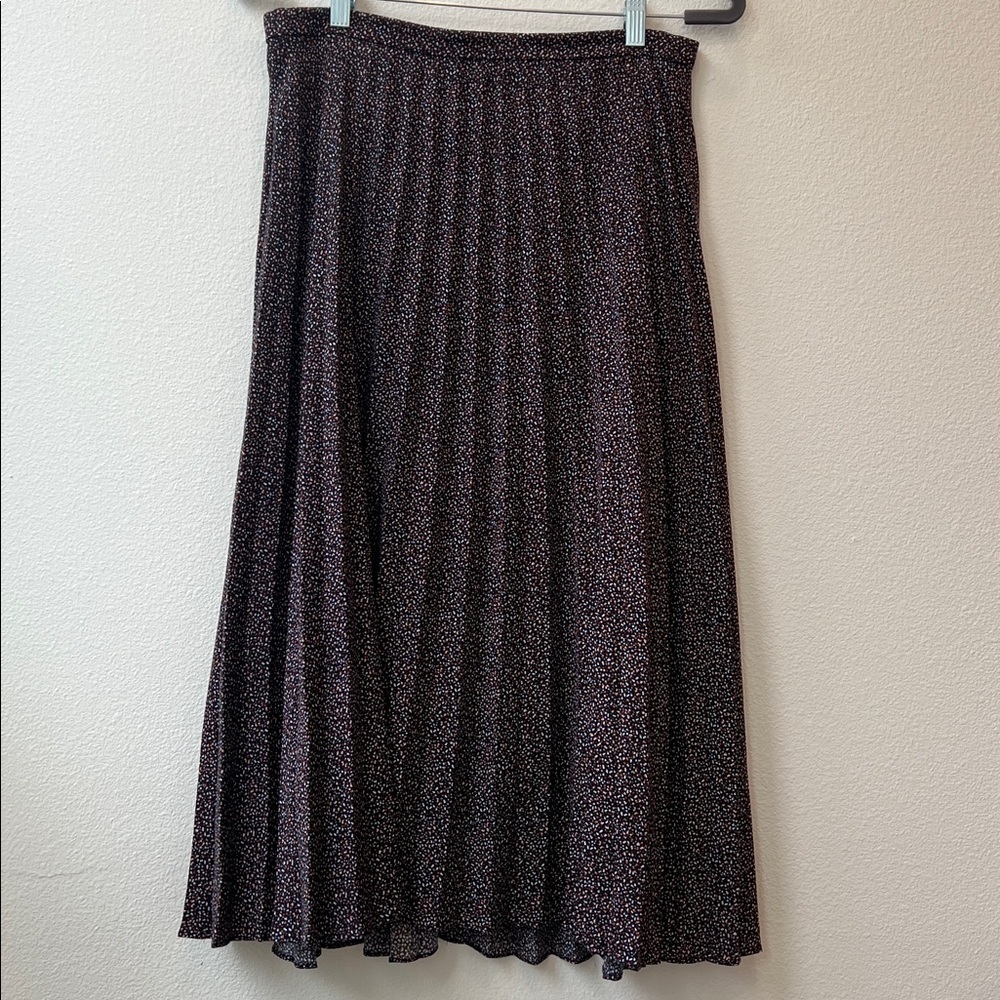 J. Crew Pleated Mid Length Printed Skirt Size 6